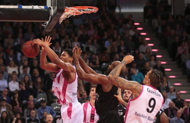 除此之外 除此之外